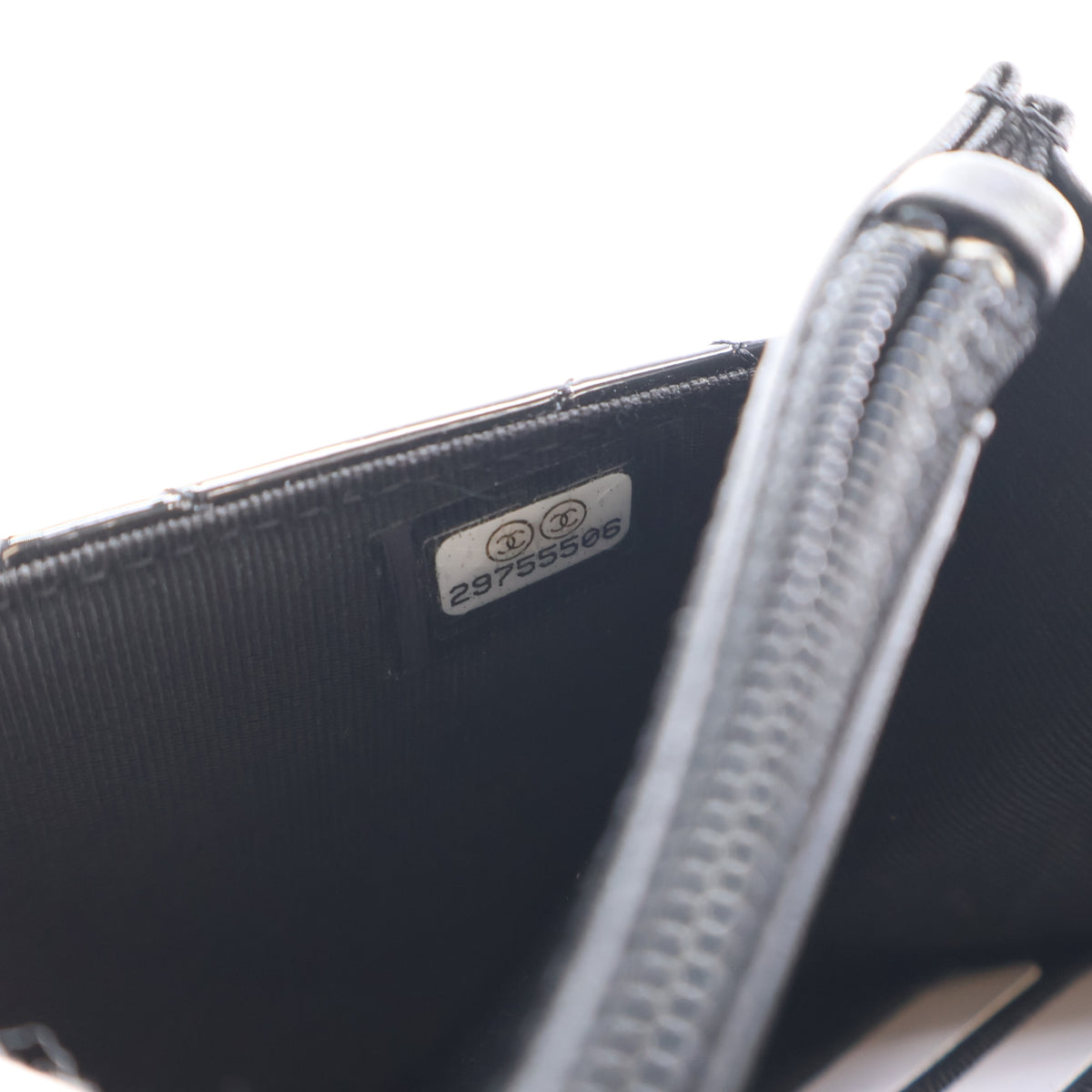 Pre-Owned Chanel Wallet On Chain Patent Leather Reissue 2.55 WOC, silver embossed logo detail
