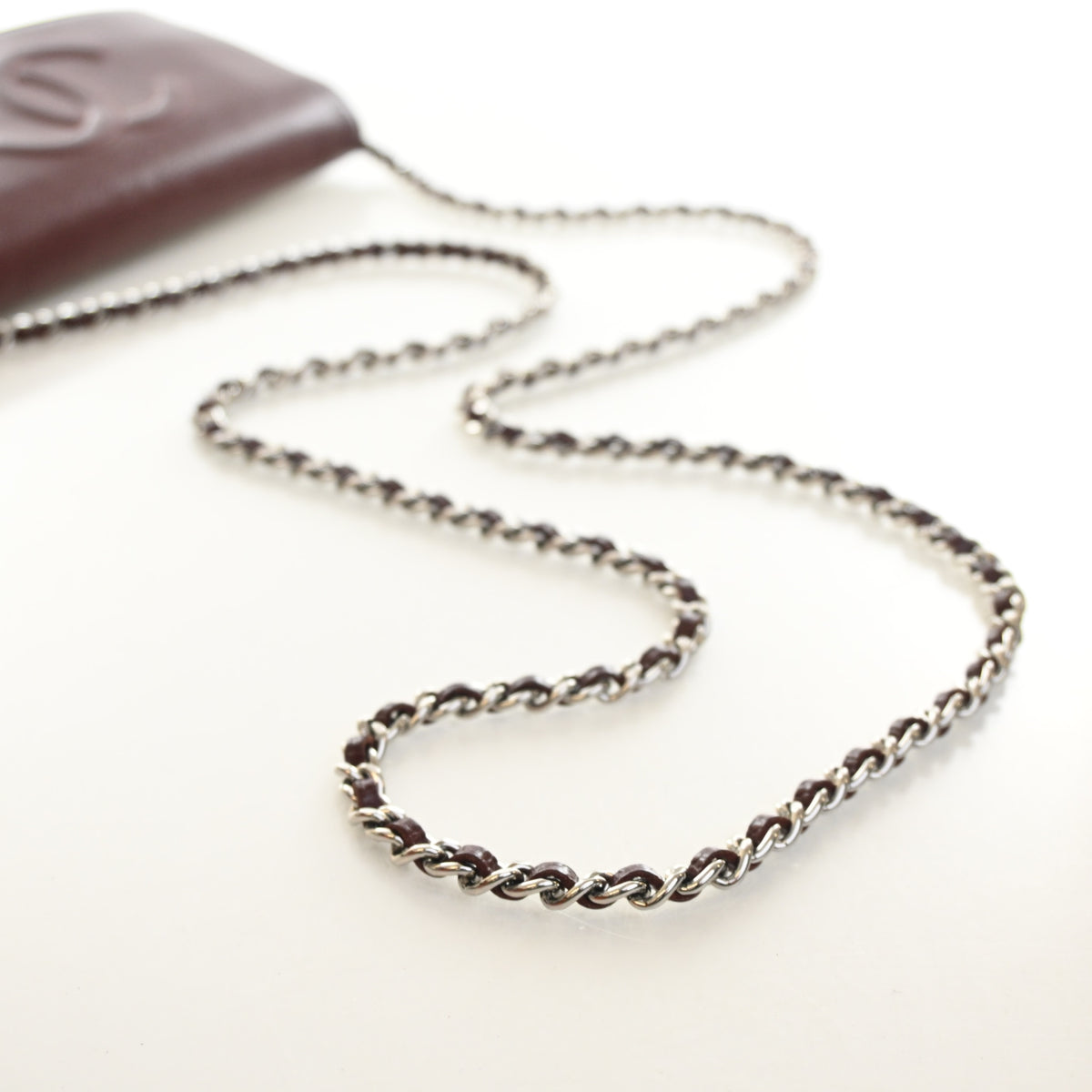 Pre-Owned Chanel Wallet On Chain 23 Caviar Leather Timeless CC WOC, strap and chain detail
