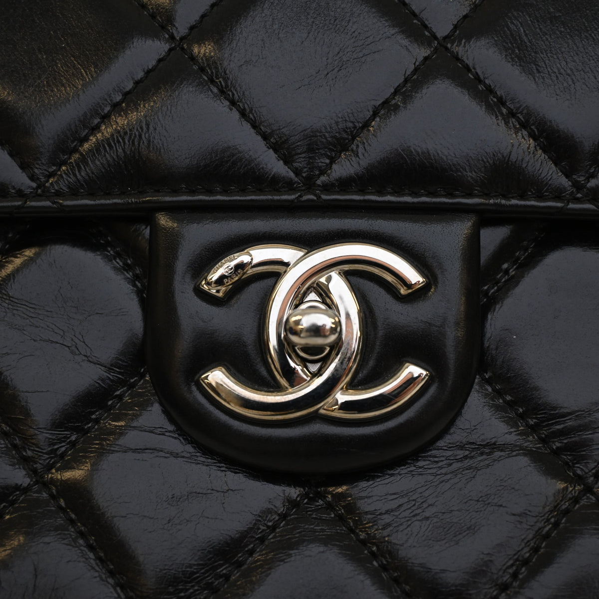 Chanel Glazed Calfskin CC Delivery Tote, photo 4 of 14