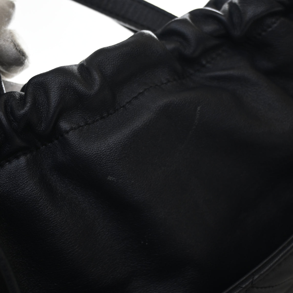 Pre-Owned Chanel Shopping Tote Calfskin CC Drawstring, open interior