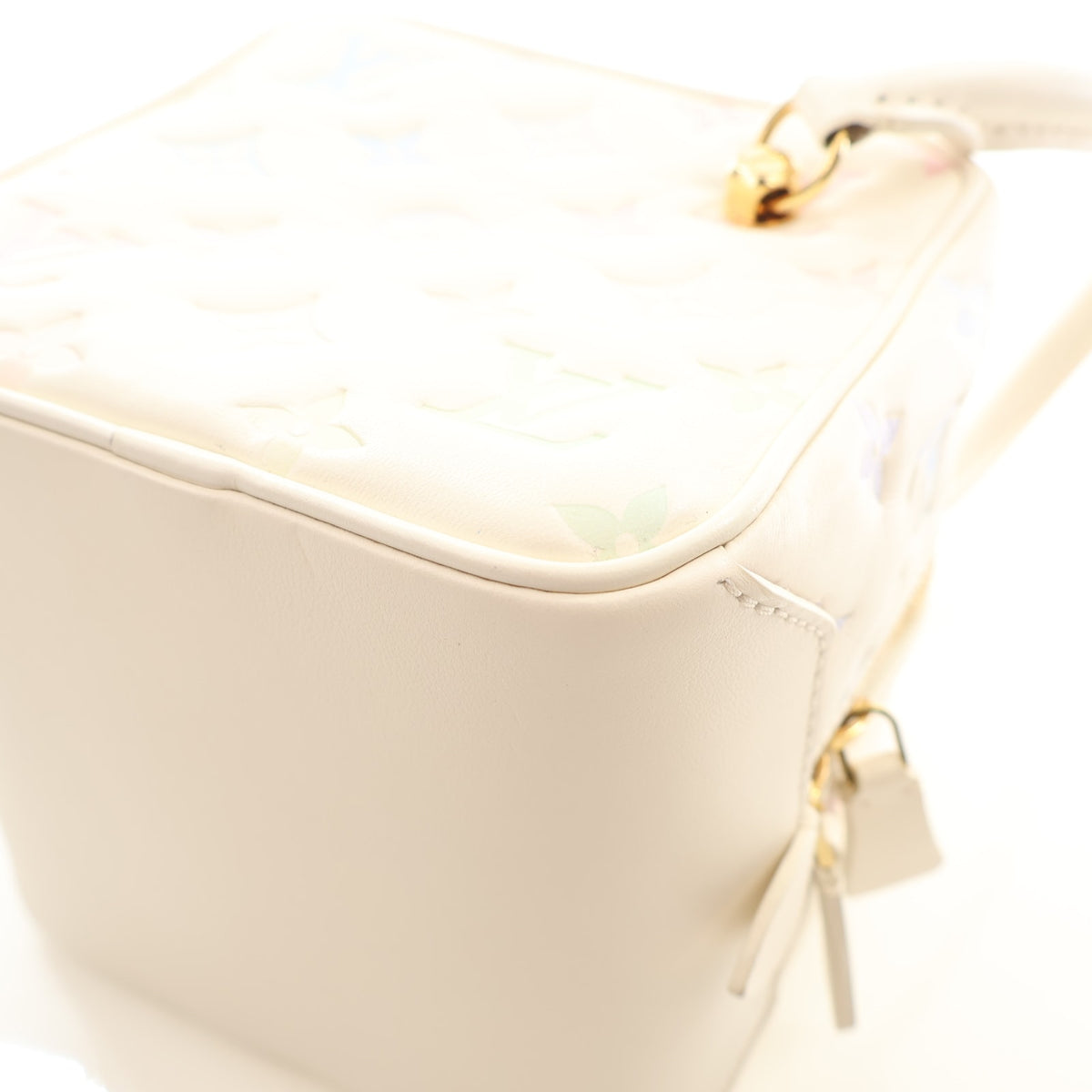 Pre-Owned Louis Vuitton Multicolor Monogram Embossed Lambskin New Square Bag, base view