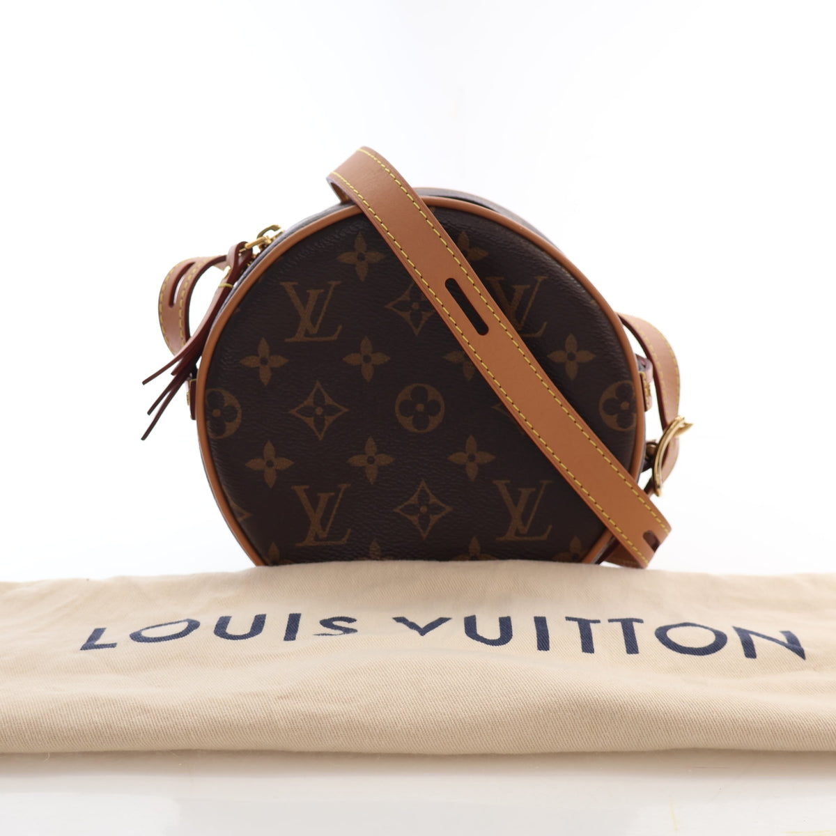 Pre-Owned Louis Vuitton Canvas Monogram Boite Chapeau Souple, front view, photo 16 of 16