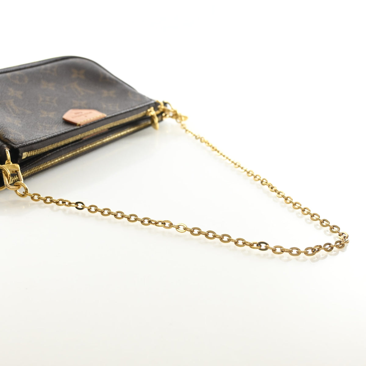 Pre-Owned Louis Vuitton Pochette Monogram Multi Accessoires, strap and chain detail