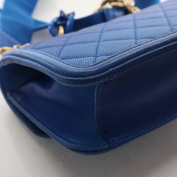 Chanel Small Caviar Sunset On The Sea Flap, photo 14 of 17