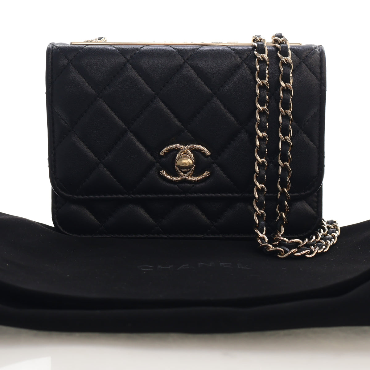 Pre-Owned Chanel Wallet On Chain Lambskin Trendy CC WOC, front view, photo 19 of 19