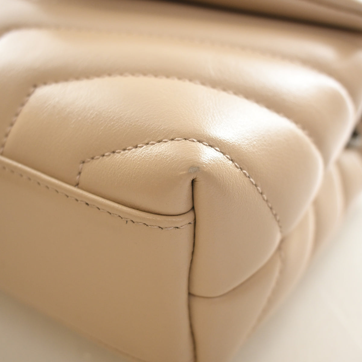 Saint Laurent Toy Calfskin Loulou, photo 13 of 15
