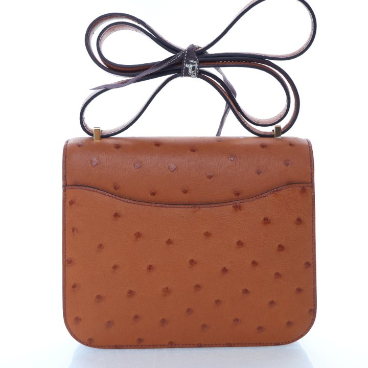 Pre-Owned Hermès Constance 18 Gold Ostrich Leather, front view, photo 9 of 17