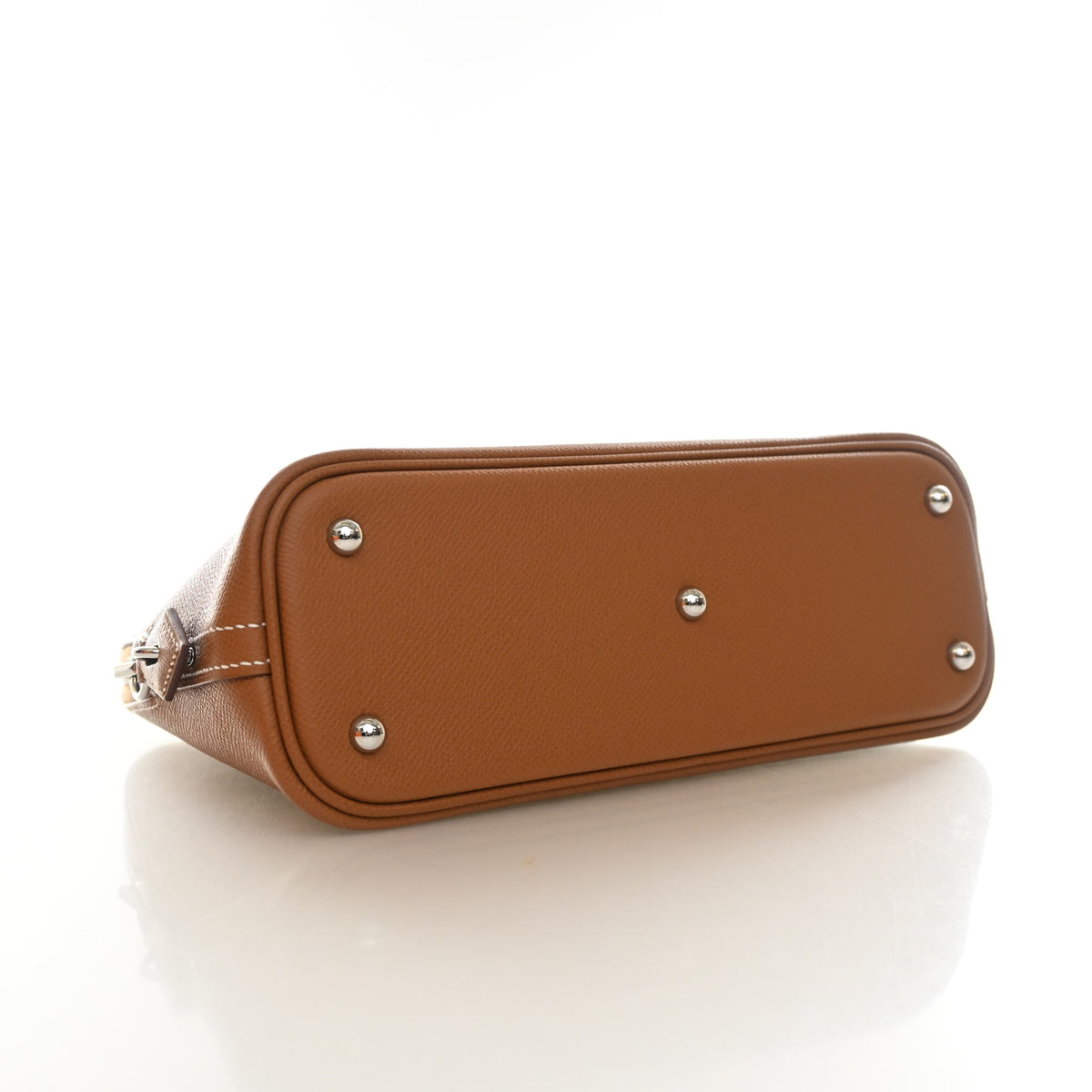 Pre-Owned Hermès Bolide 25 Gold Epsom Leather 1923, base and feet view
