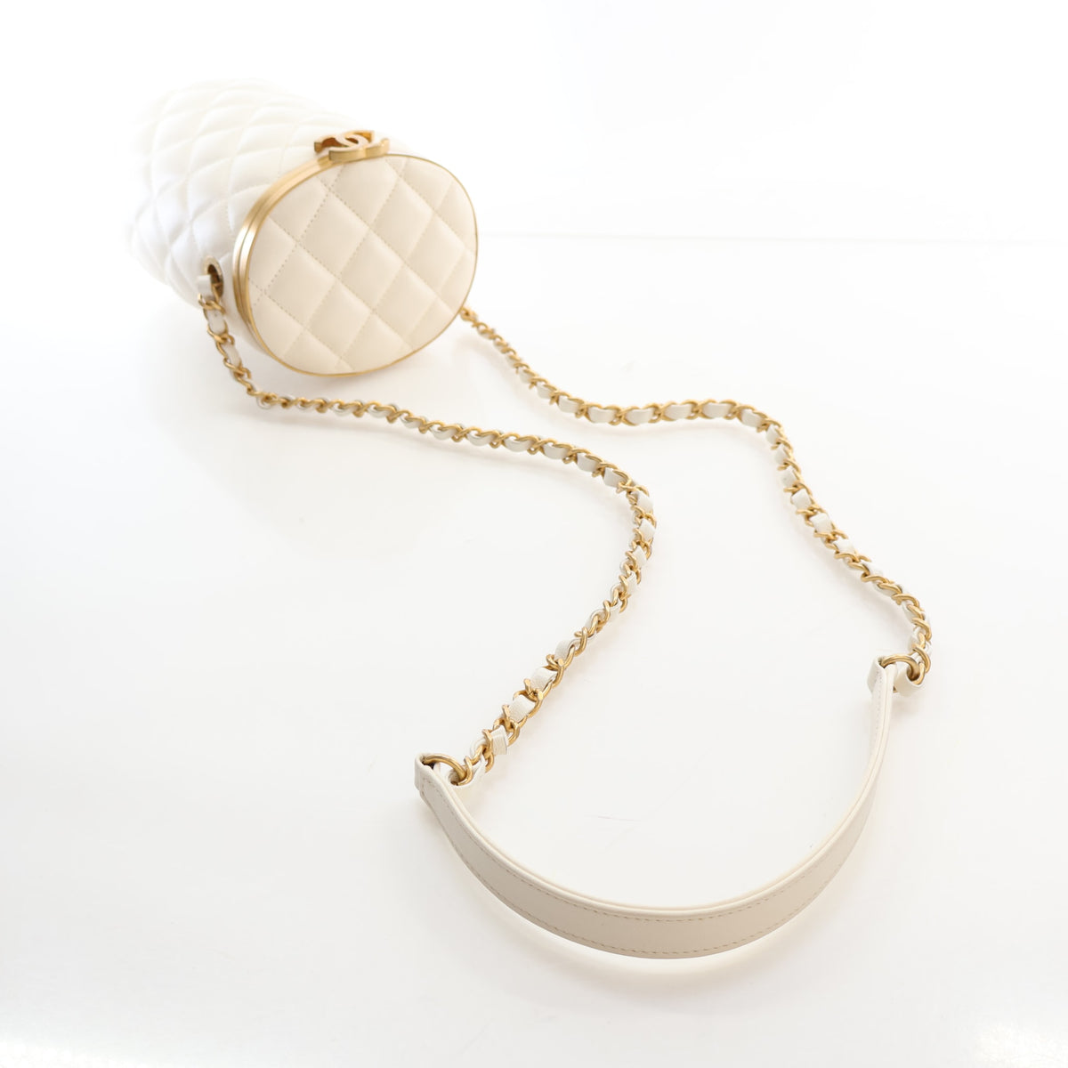 Chanel Small Lambskin Crown Box Bag, photo 10 of 18