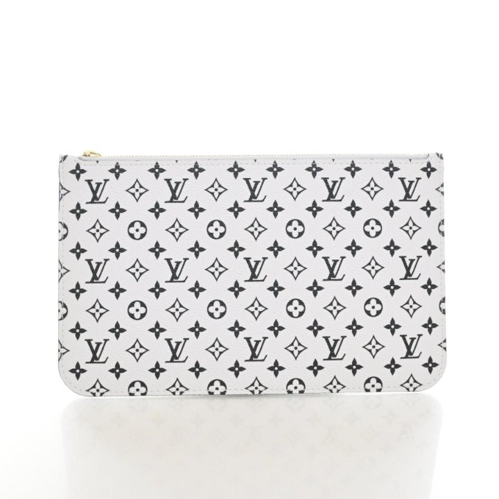 Louis Vuitton Monogram Giant Neverfull Pochette, photo 1 of 12