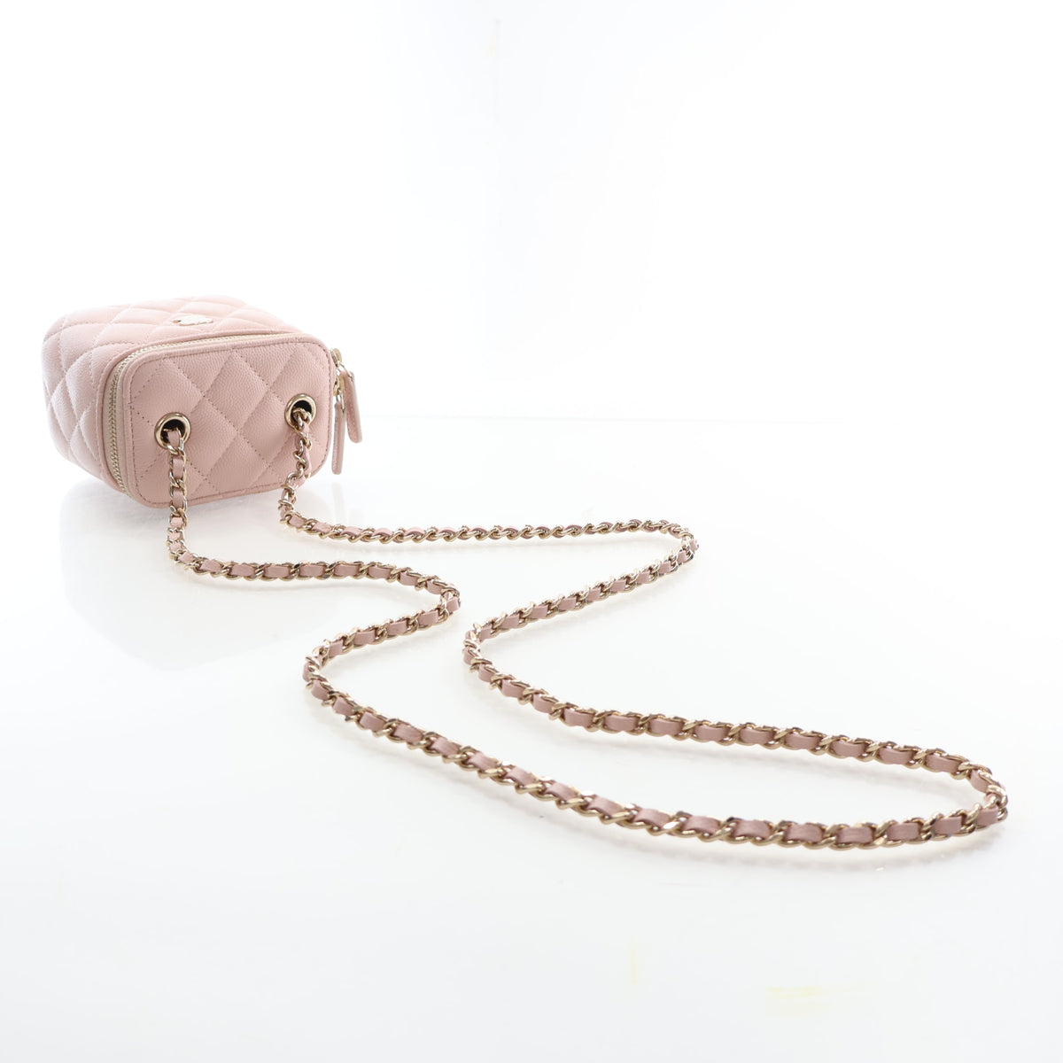 Pre-Owned Chanel Vanity Case Mini Caviar Leather, strap and chain detail