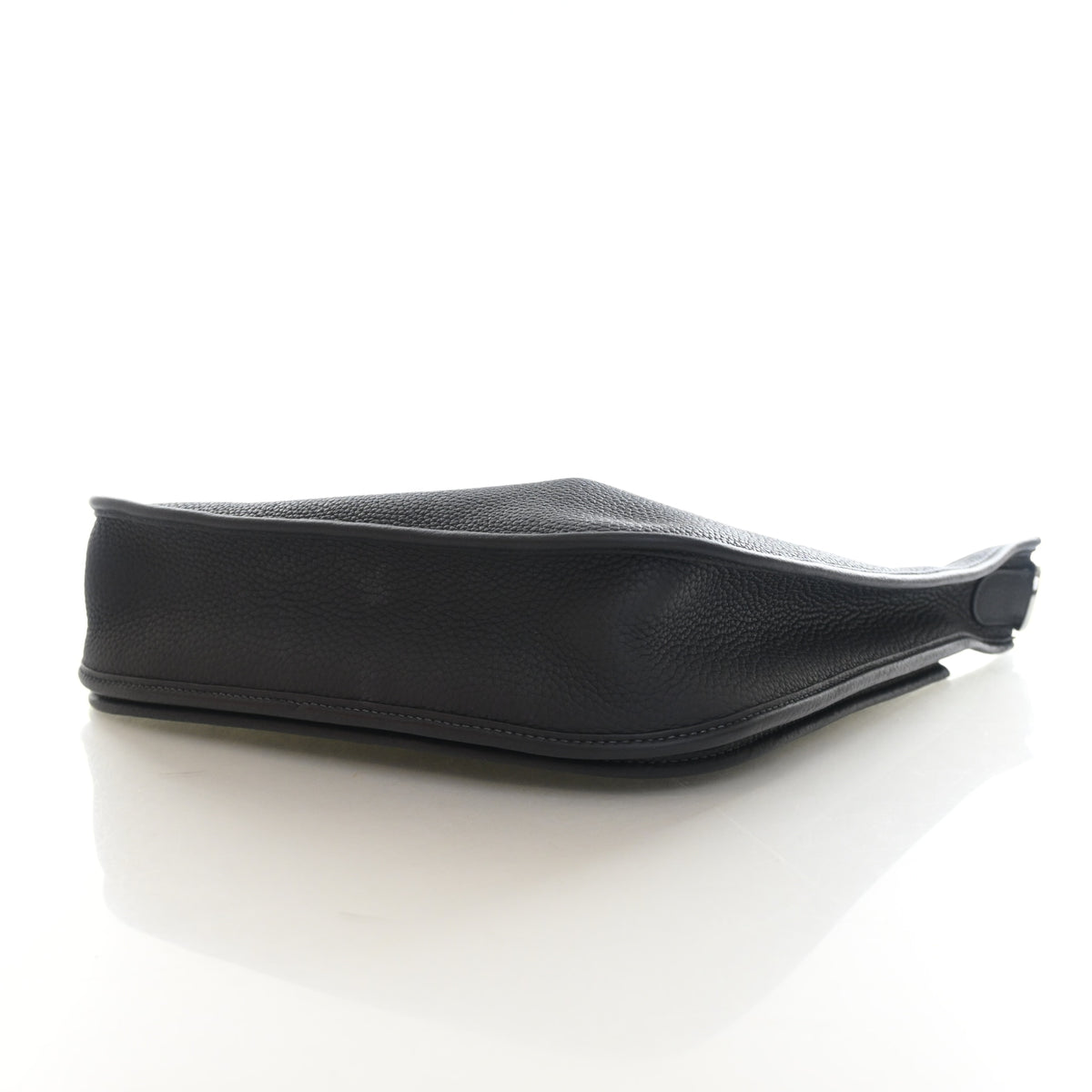 Pre-Owned Hermès Evelyne 29 Caban Clemence Leather III, side view