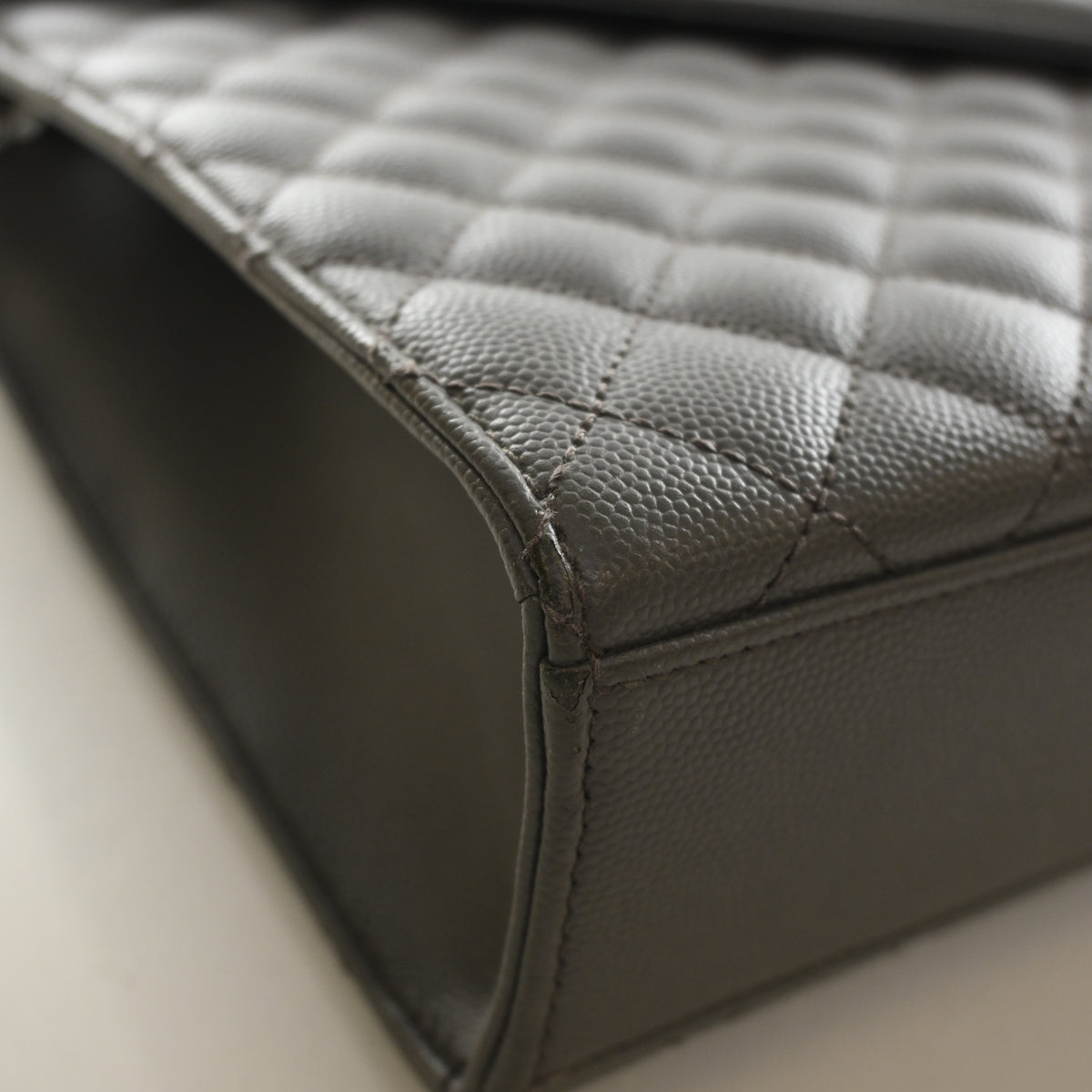 Saint Laurent Large Calfskin Envelope Flap Bag, photo 13 of 13