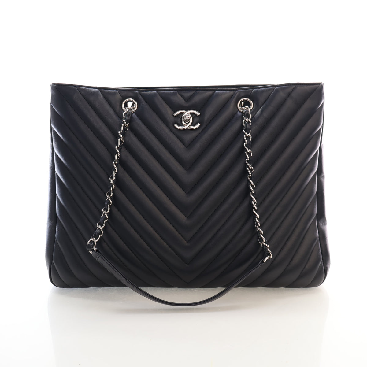 Pre-Owned Chanel Tote Bag Large Lambskin Chevron, front view, authenticated at Luxe Du Jour