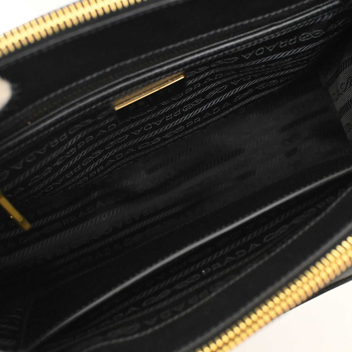 Pre-Owned Prada Galleria Medium Saffiano Double Zip Tote, open interior
