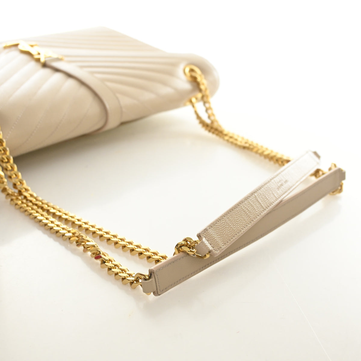Saint Laurent Large Calfskin Envelope Flap Bag, photo 10 of 15