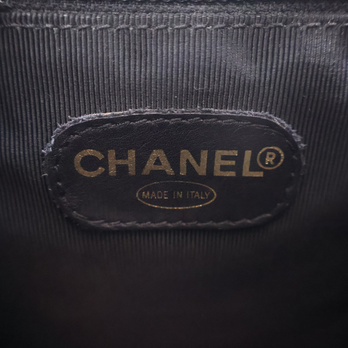Vintage Chanel Backpack Caviar Leather Triple CC, logo detail