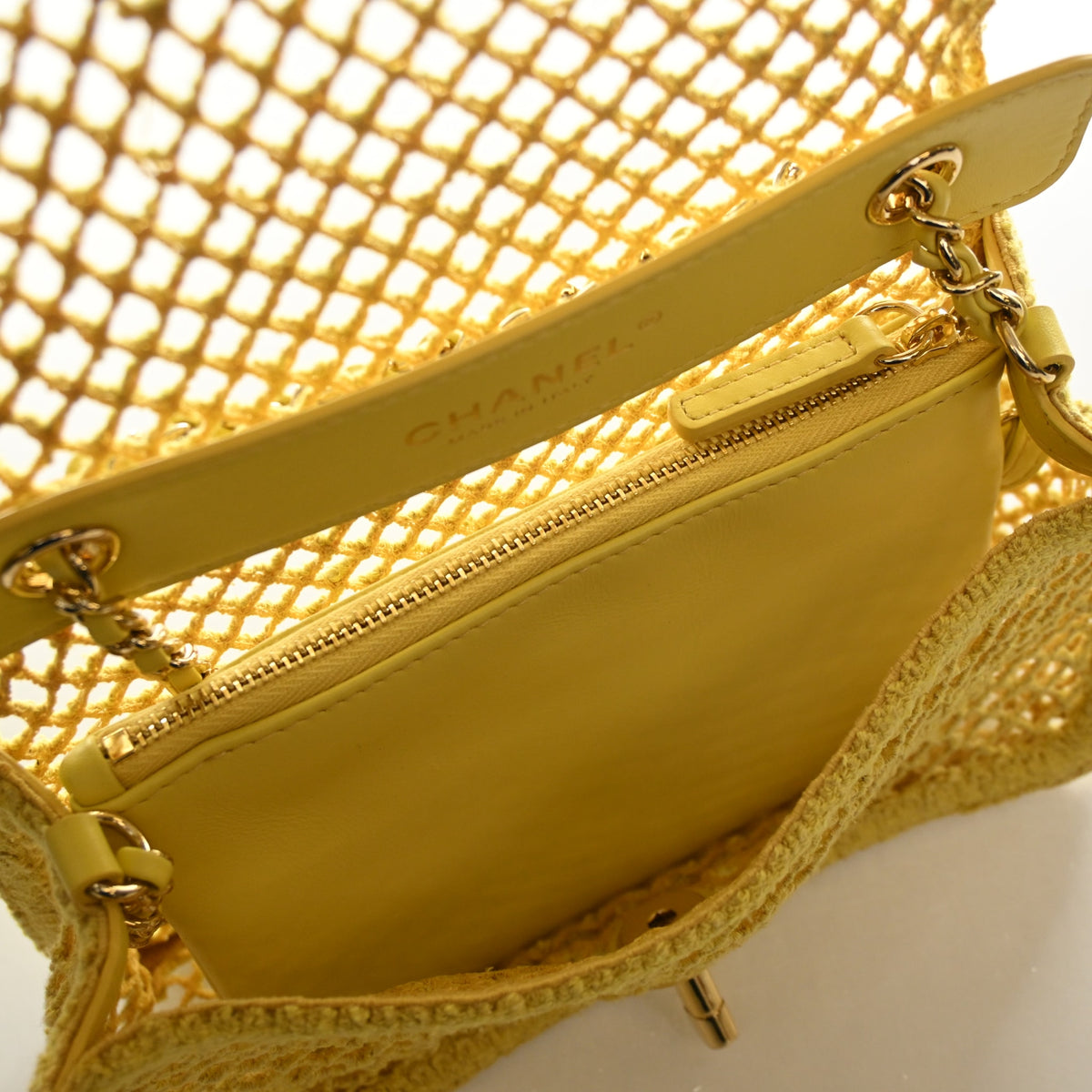 Chanel Small Mesh Coco Beach Flap Bag, photo 12 of 14