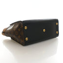 Louis Vuitton Calfskin On M...