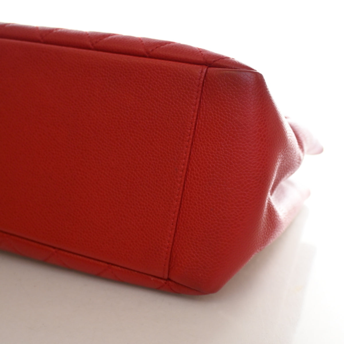Chanel Caviar Grand Shopping Tote, photo 7 of 17