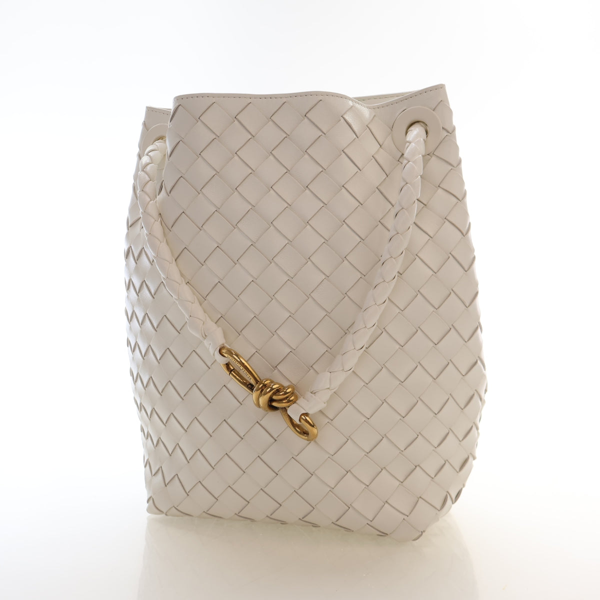 Pre-Owned Bottega Veneta Andiamo Small Intrecciato Lambskin Bucket, front view, photo 3 of 15