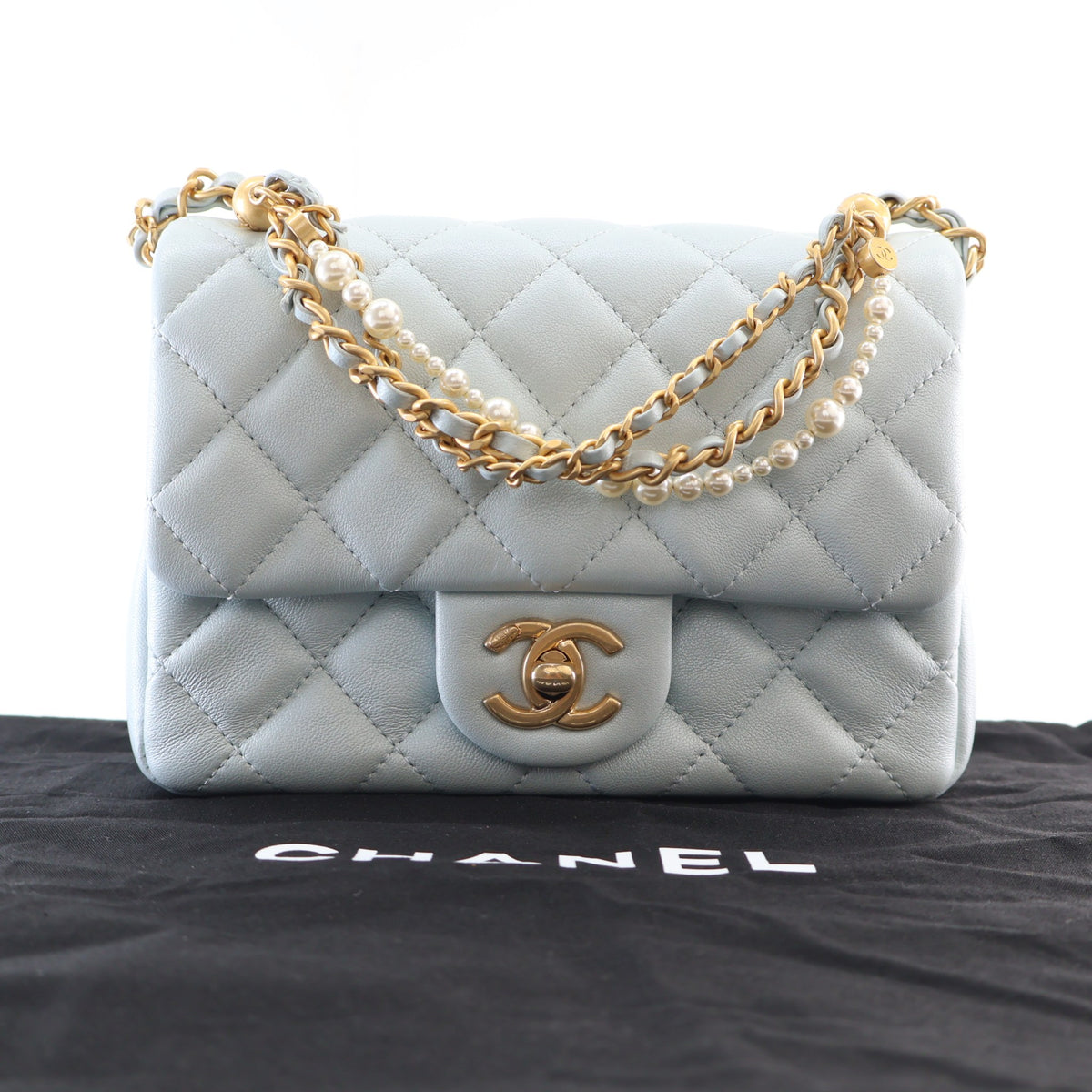 Pre-Owned Chanel Flap Bag Mini Lambskin Pearl Twist Square, front view