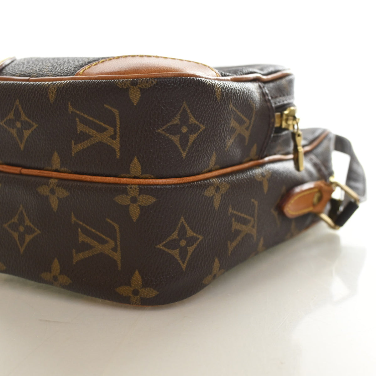 Louis Vuitton Monogram Amazone Crossbody Bag, photo 7 of 21