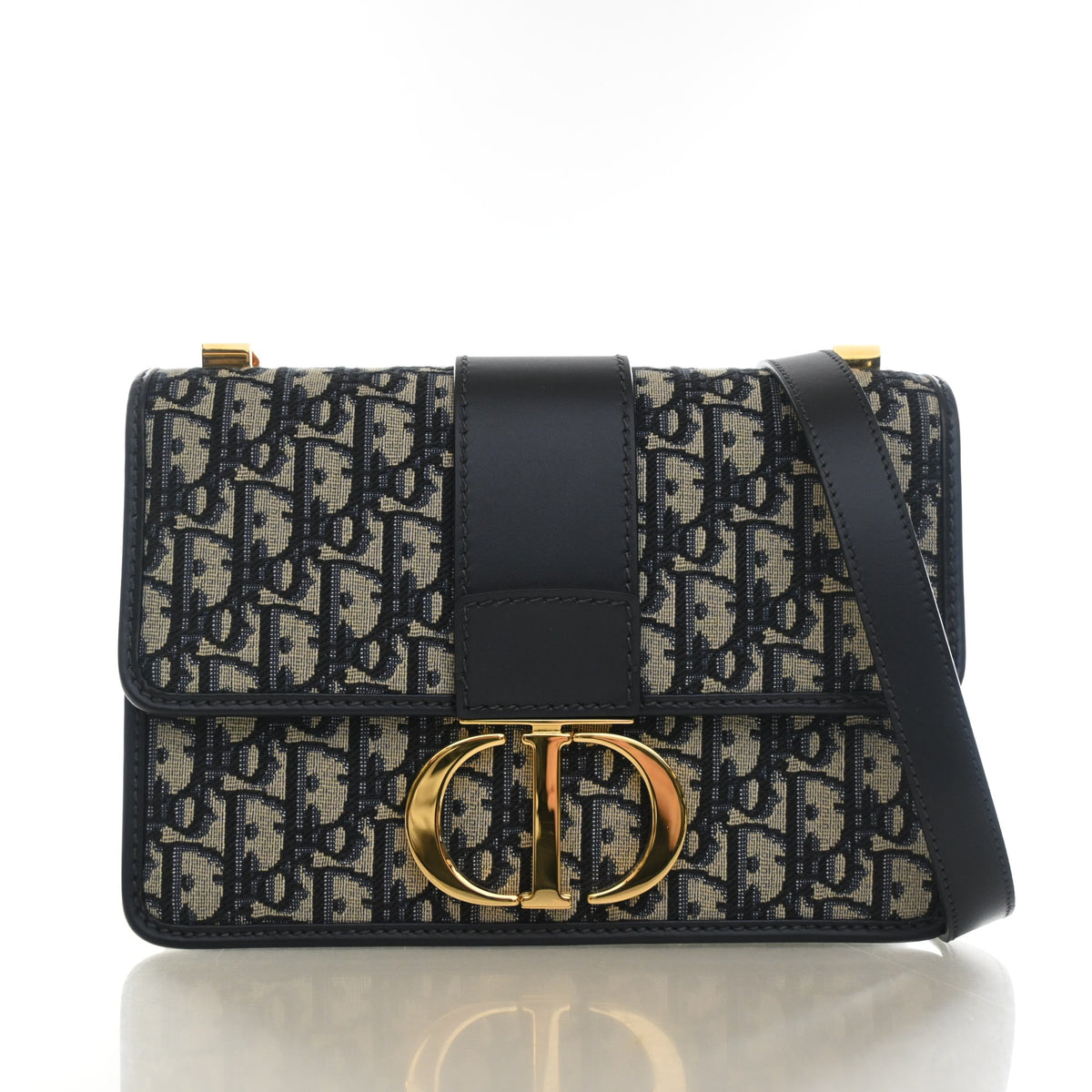 Christian Dior Oblique 30 Montaigne, photo 1 of 13