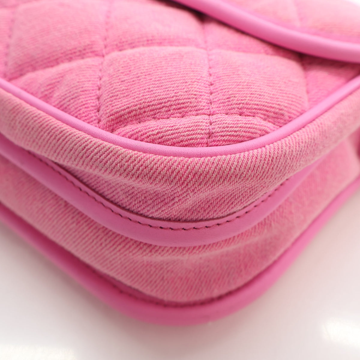 Chanel Small Denim Messenger Flap Bag, photo 8 of 21