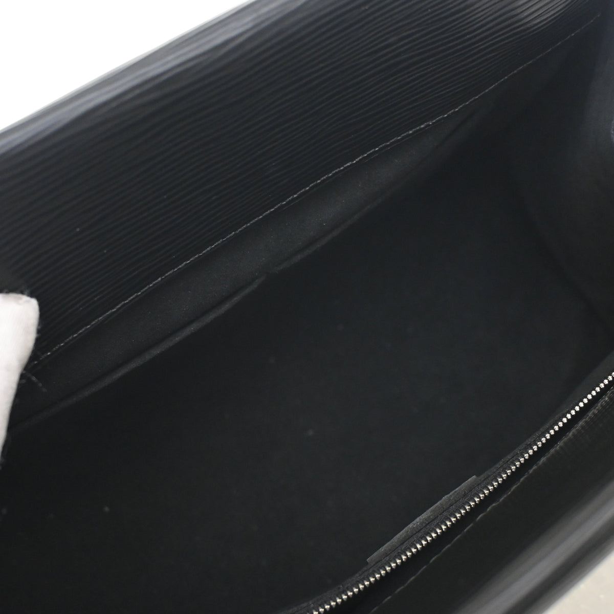 Louis Vuitton Epi Marly Bag, photo 12 of 12
