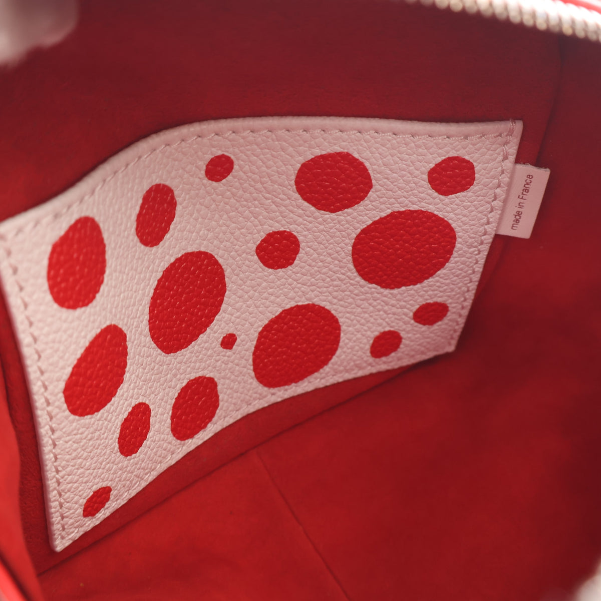 Pre-Owned Louis Vuitton X Yayoi Kusama Monogram Empreinte Square Bag, open interior with lining, photo 17 of 18