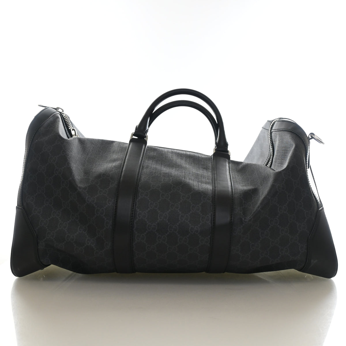 Pre-Owned Gucci Medium GG Supreme Carry On Duffle, front view