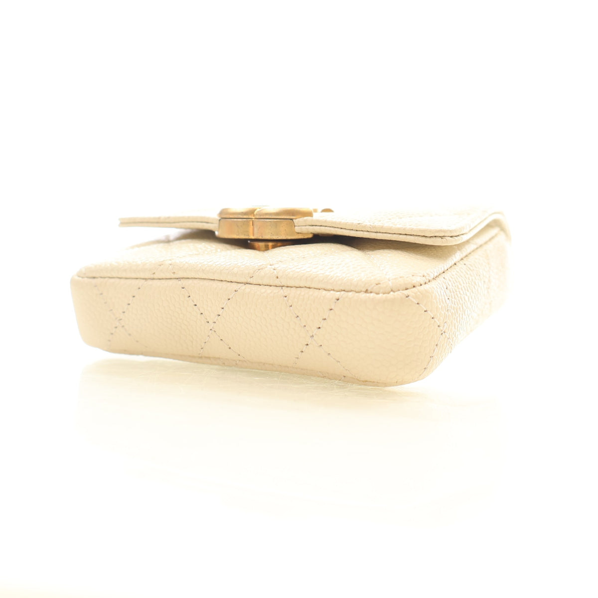Pre-Owned Chanel Belt Bag Caviar Leather, base and feet view