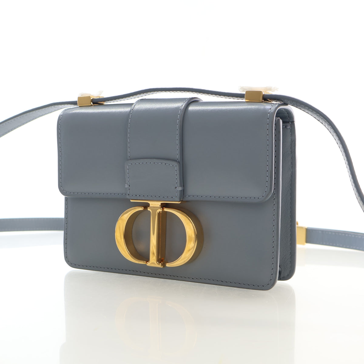 Pre-Owned Christian Dior Micro Calfskin 30 Montaigne, three-quarter view, photo 3 of 17