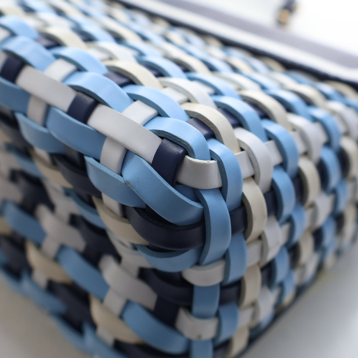 Louis Vuitton Epi Guinguette Twist MM, photo 13 of 18