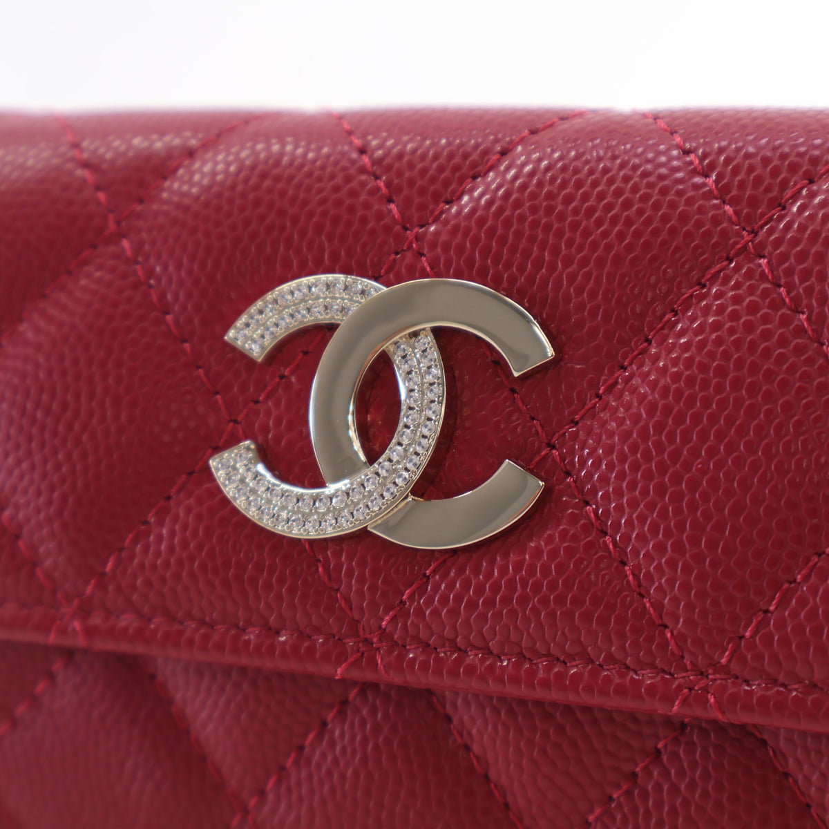 Pre-Owned Chanel Wallet Caviar Leather Flap, silver embossed logo detail