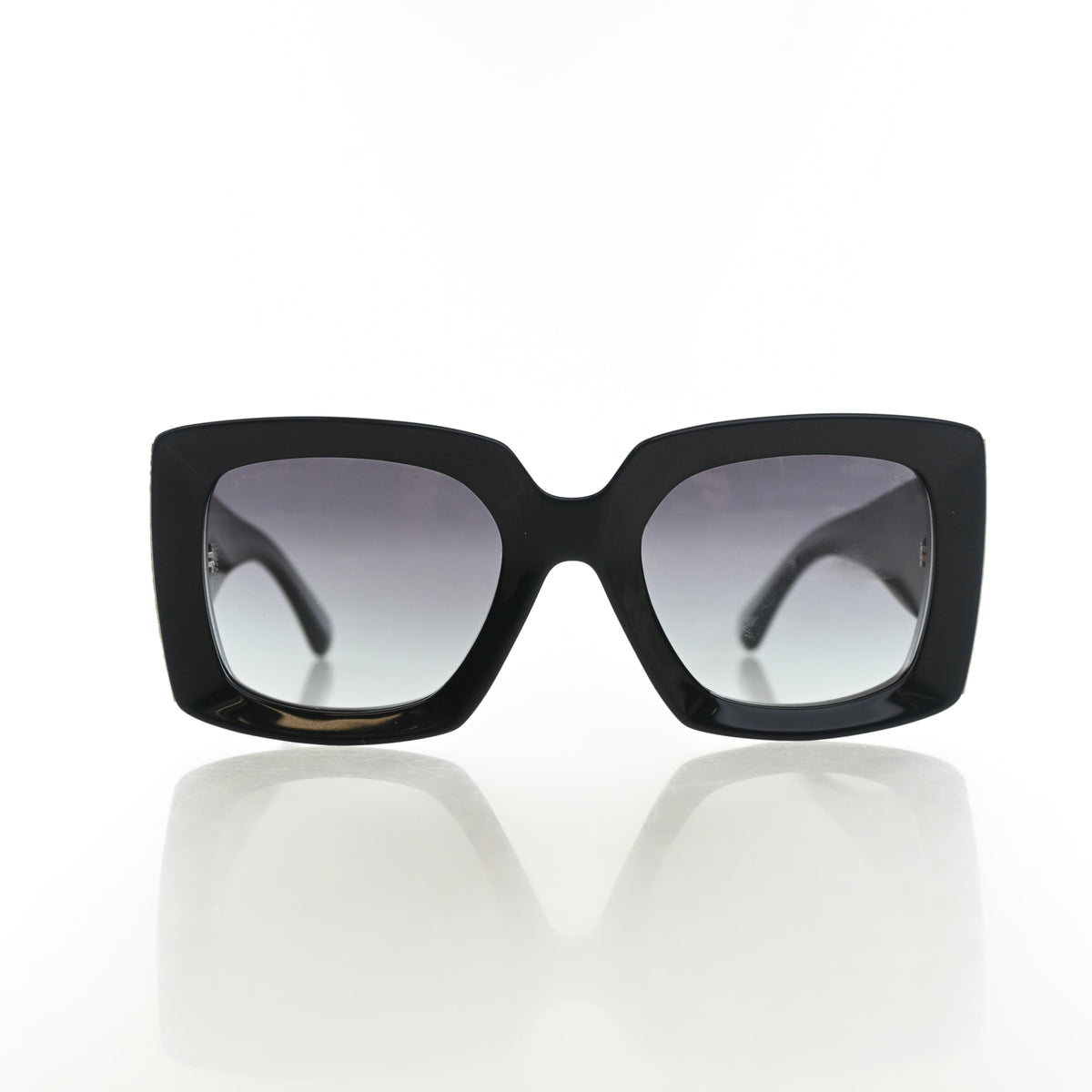 Pre-Owned Chanel Sunglasses Square CC Oversized, front view, photo 6 of 7