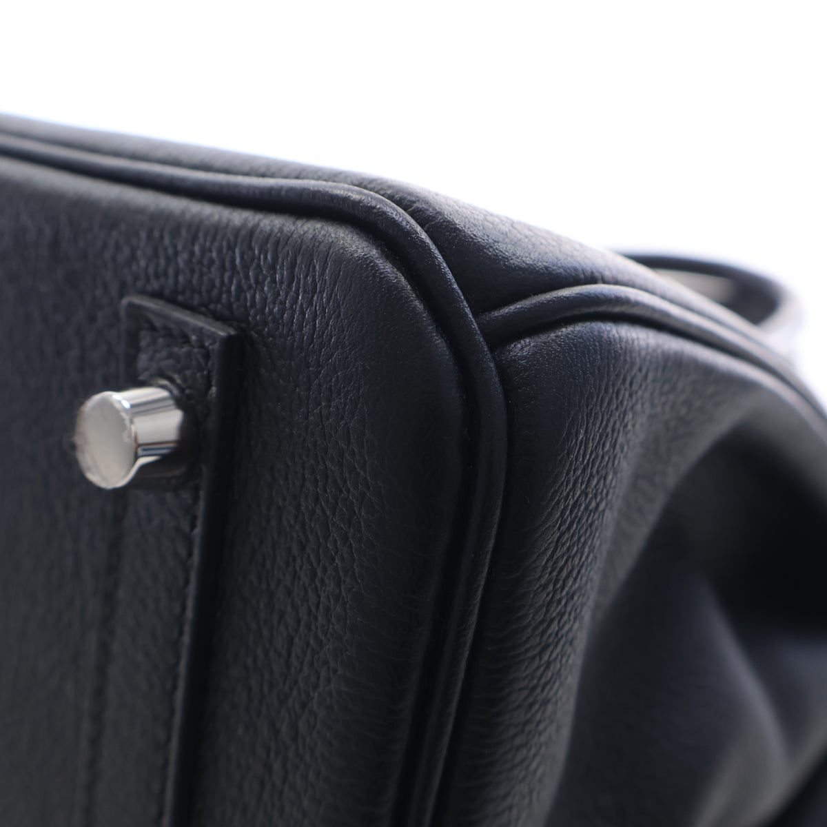 Pre-Owned Hermès Birkin 30 Noir Togo Niloticus Crocodile Leather Touch, corner and edge detail