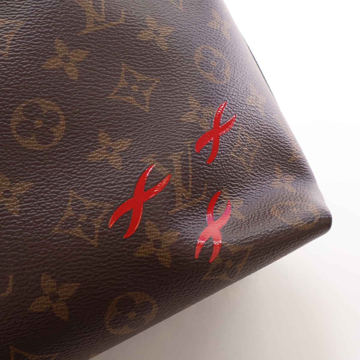 Pre-Owned Louis Vuitton PM Reverse Monogram City Cruiser Bag, corner and edge detail