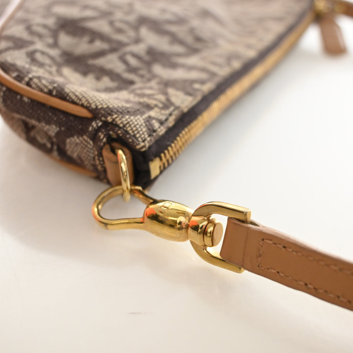 Christian Dior Mini Oblique Saddle Pochette, photo 12 of 14