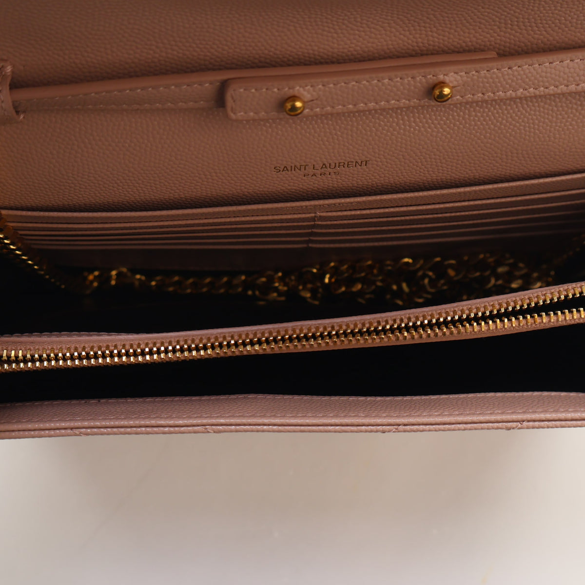 Pre-Owned Saint Laurent Chain Wallet Calfskin Cassandre Envelope, open interior with lining, photo 14 of 19