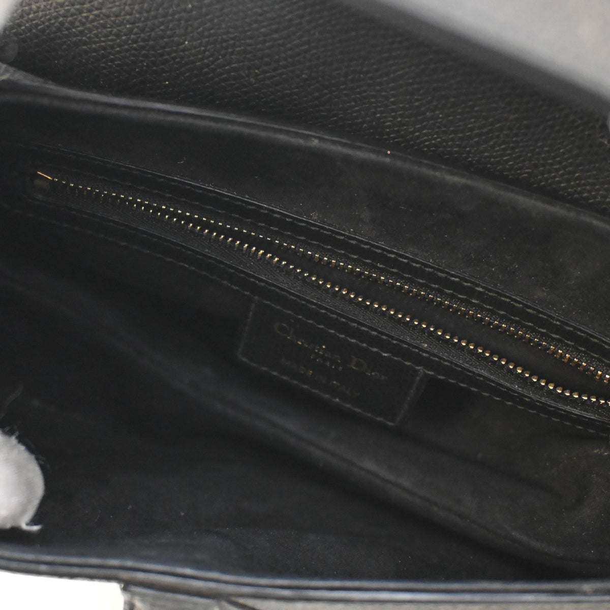 Pre-Owned Christian Dior Saddle Bag Medium Calfskin, open interior with lining