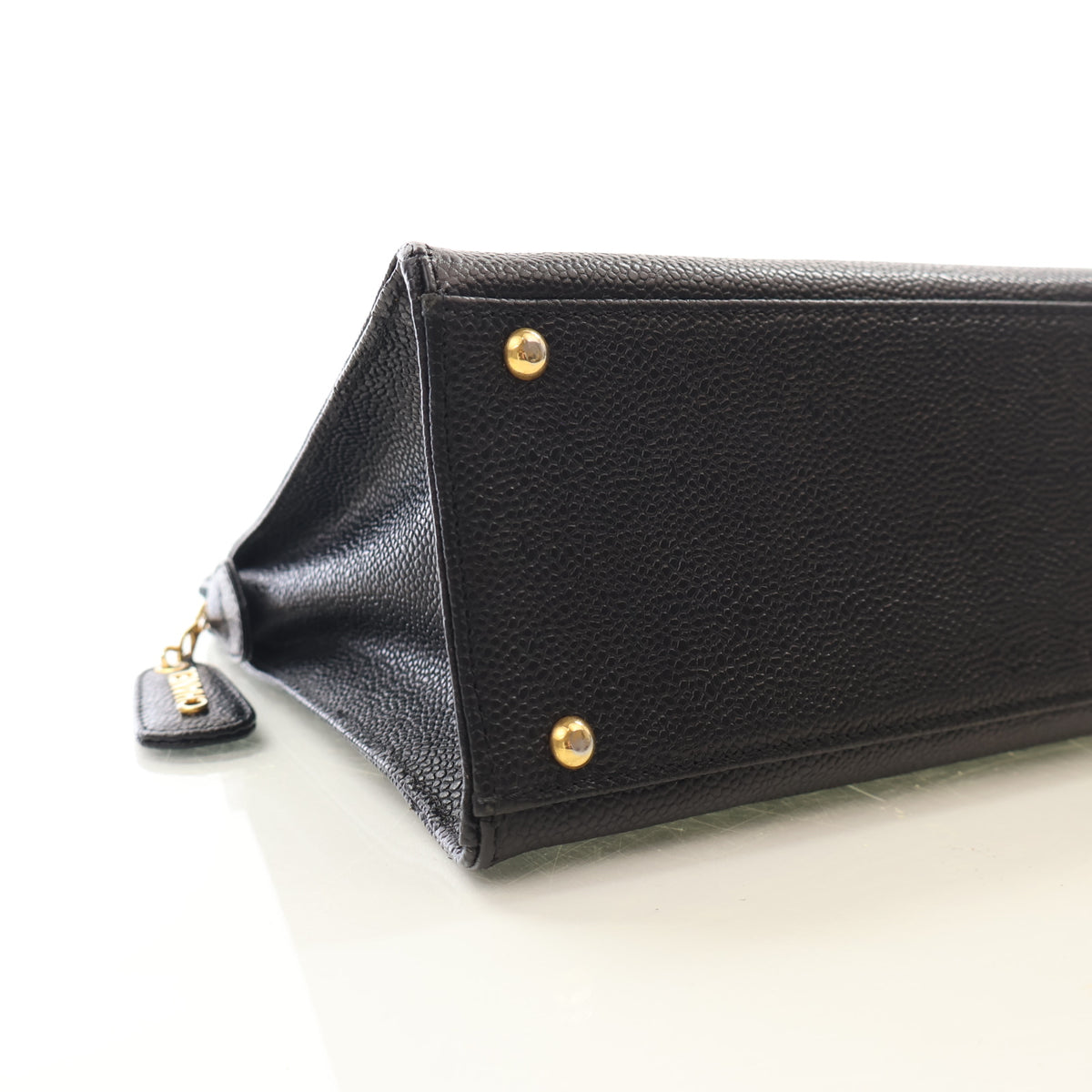 Chanel Vintage Medium Caviar Front Pocket Tote, photo 6 of 17