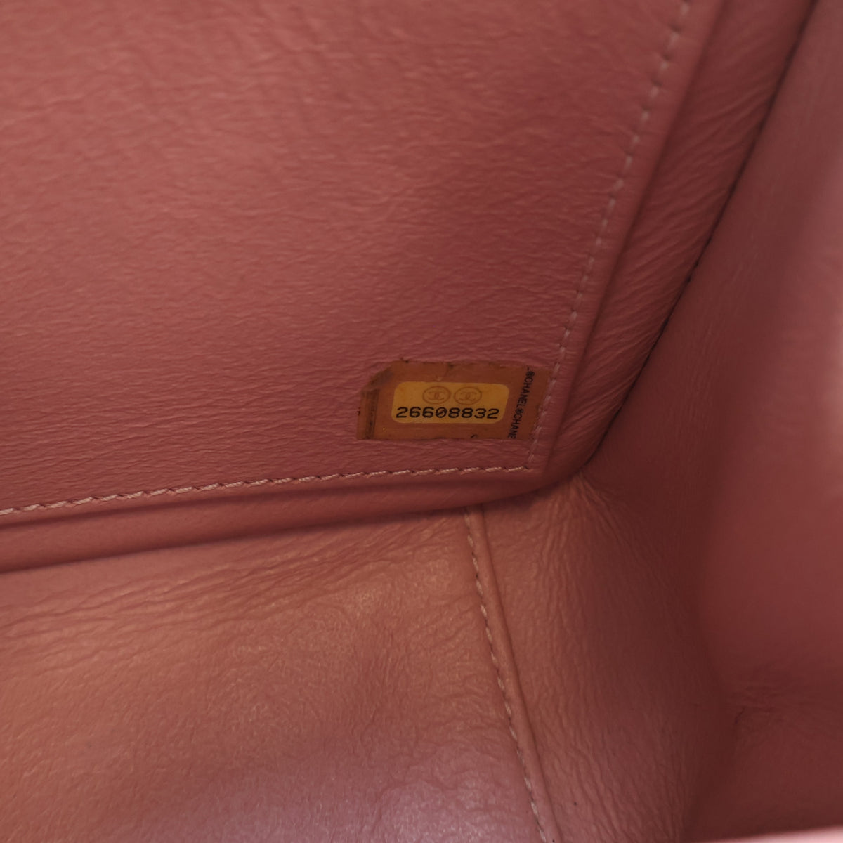 Pre-Owned Chanel Top Handle Small Caviar Leather Business Affinity Bag, logo detail, photo 17 of 18