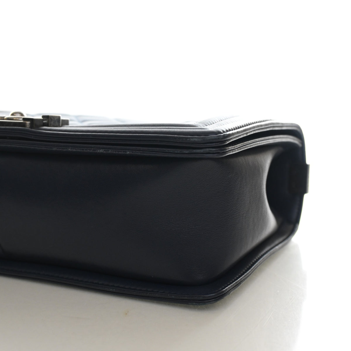 Chanel Medium Lambskin Boy Bag, photo 8 of 18