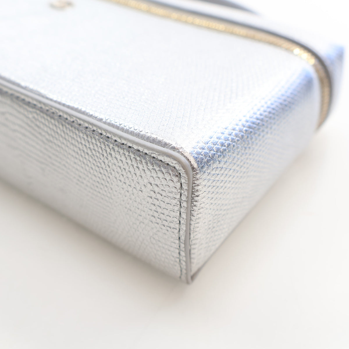 Chanel Lizard Embossed Calfskin East-West Slim Vanity Top Handle With Chain, photo 8 of 16