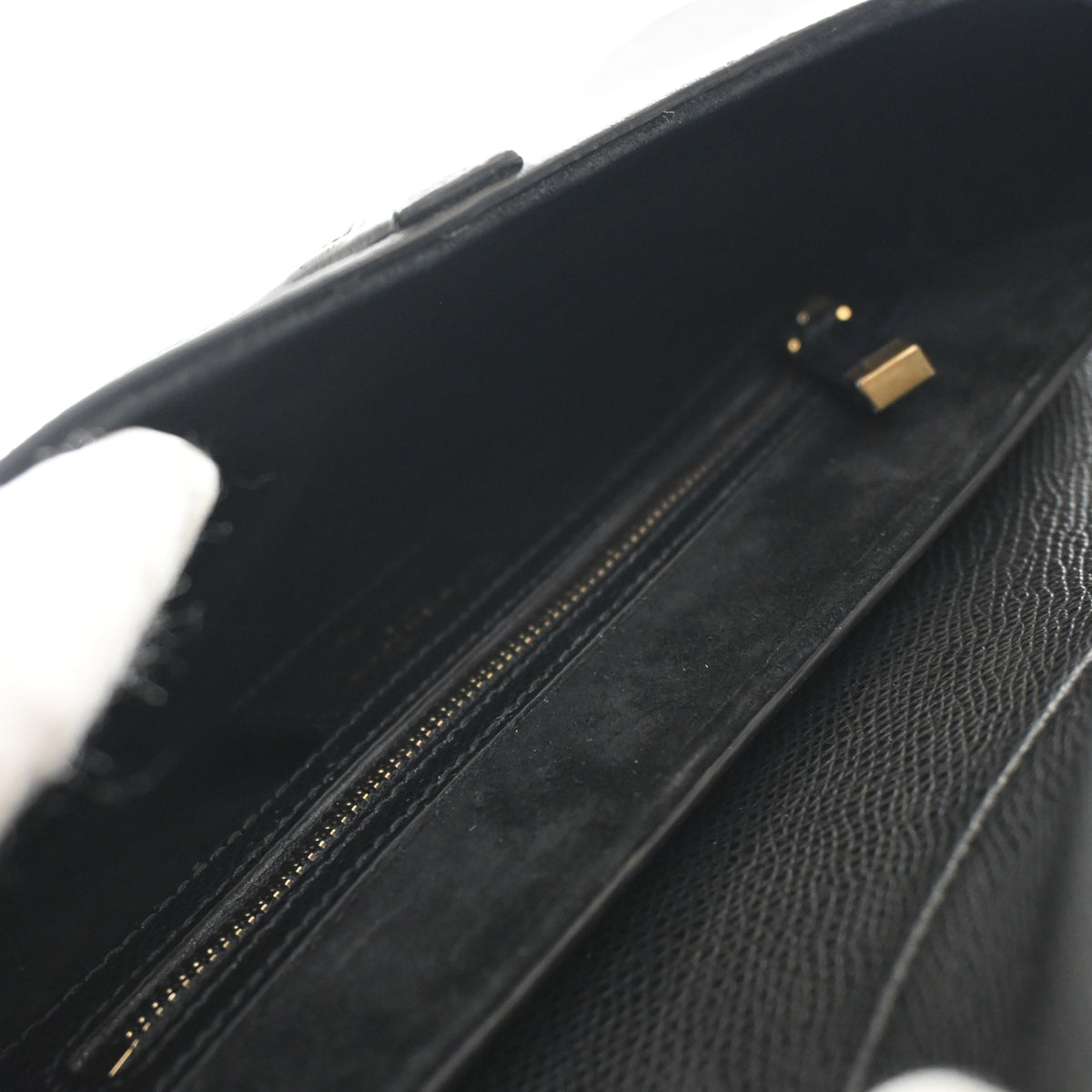 Pre-Owned Christian Dior Saddle Bag Medium Calfskin, open interior