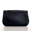 Chanel Medium Caviar CC Fla...