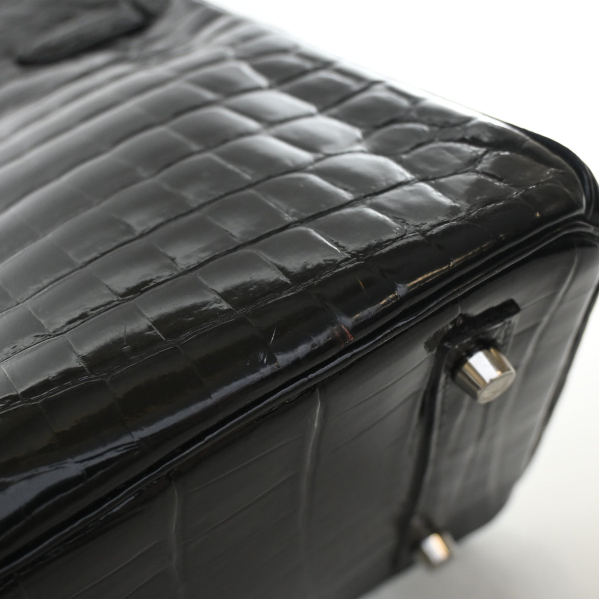 Hermes Noir Crocodile Birkin 30, photo 19 of 24