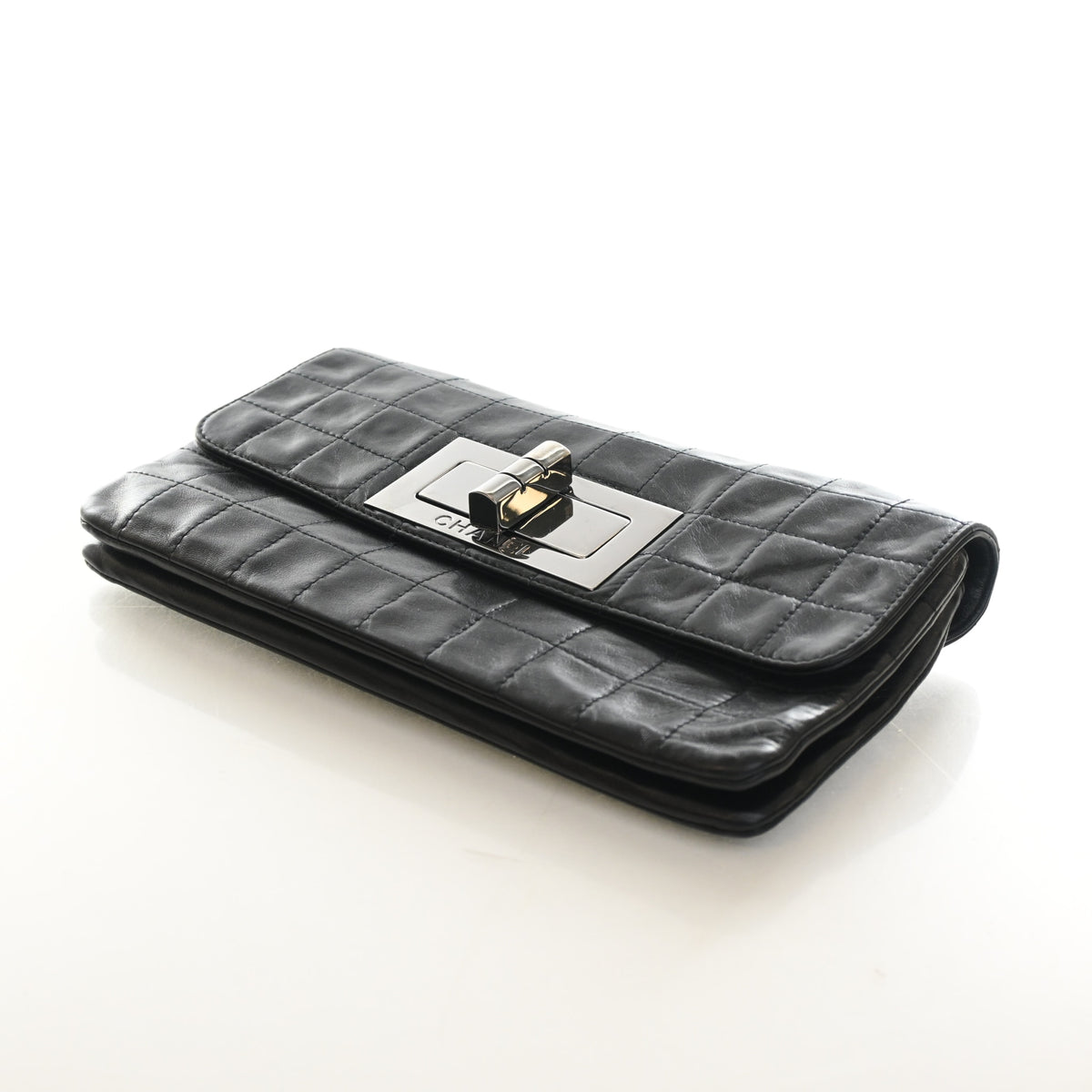 Chanel Vintage Lambskin Reissue Clutch, photo 7 of 16